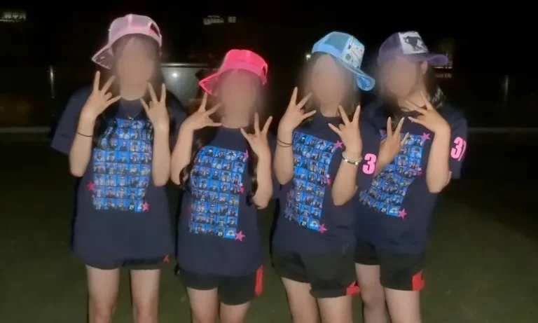 愛知県・D高等学校 3年7組さま クラスTシャツ制作事例（スーパードライTシャツ）