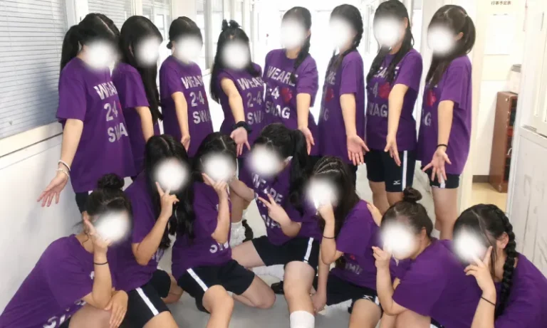 沖縄県N高等学校2年4組さま クラスTシャツ制作事例（ハイクオリティTシャツ）
