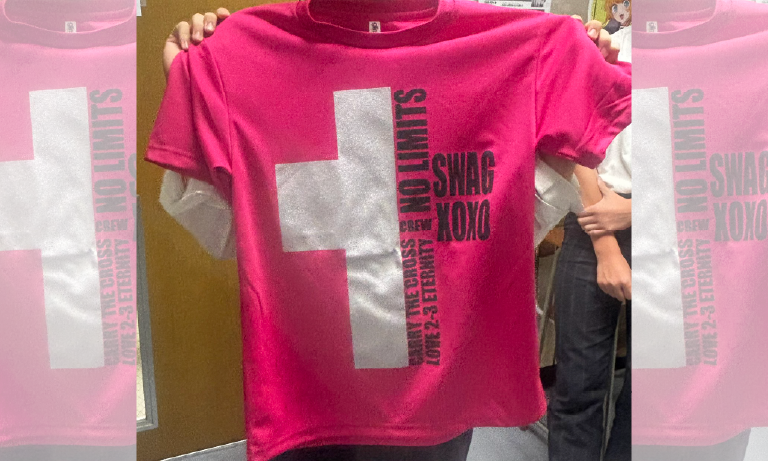 東京都S高等学校さま クラスTシャツ制作事例（スーパードライTシャツ）